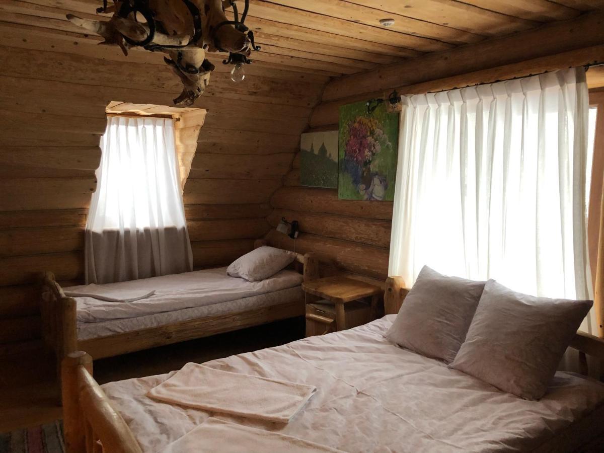 Будинок Художника Шипіт Pilipets المظهر الخارجي الصورة